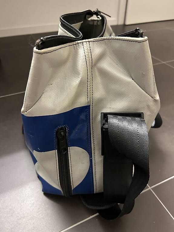 Freitag Borse: Freitag Tasche LOIS – Usato da Münsingen venduto da tgdhona 2