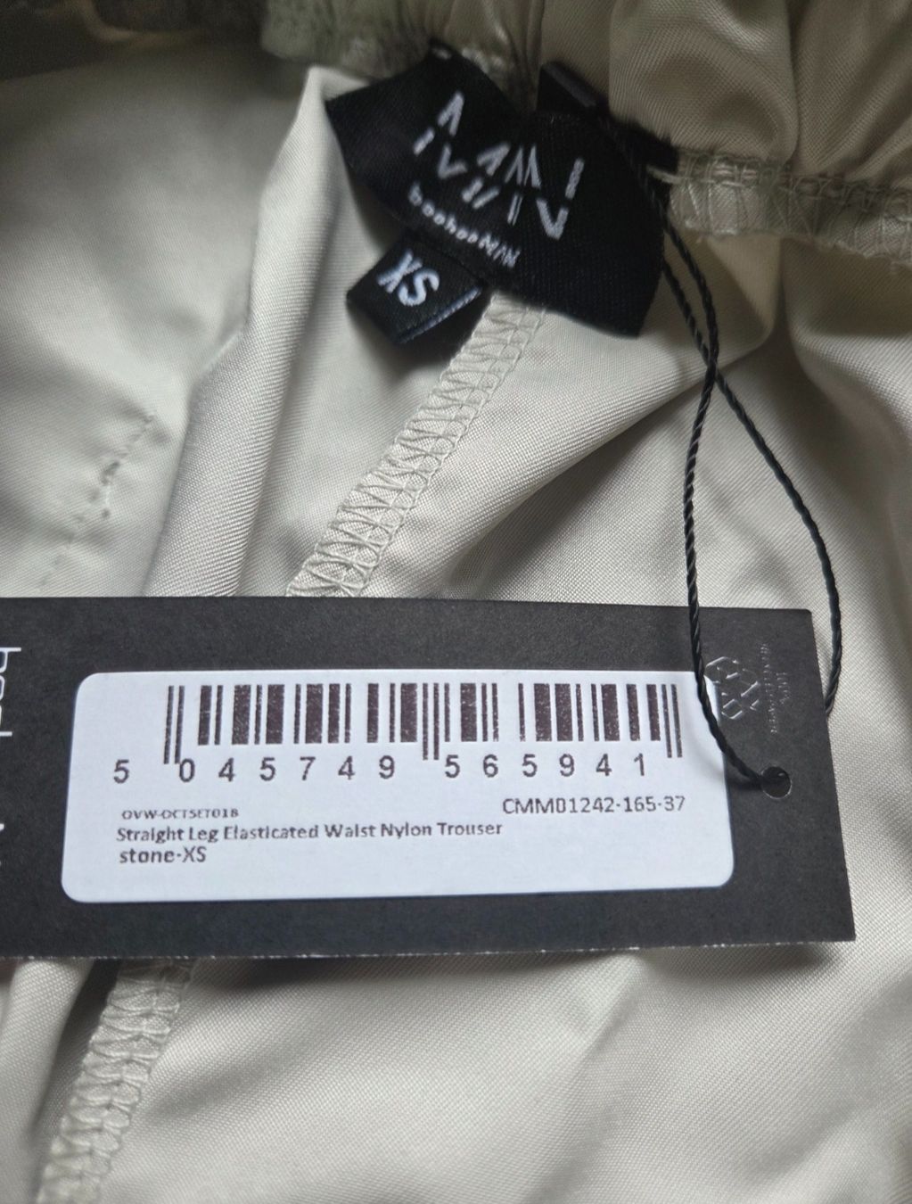Pantaloni: BOOHOOMAN straight leg trouser – Nuovo (secondo la descrizione) da Horgen venduto da nic_l7nm 2