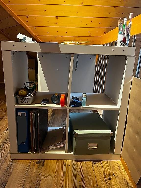 Scrivanie: Schreibtischkombination Kallax von IKEA – Usato da Thun venduto da I-E-90 1