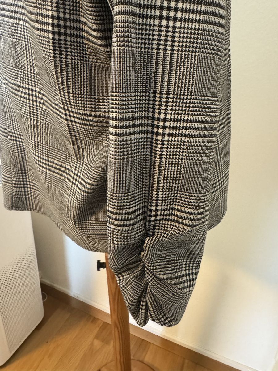 Mango Blusen: Karierte Bluse, von Mango, Grösse S/36 – Gebraucht aus Zürich von Brobin 2