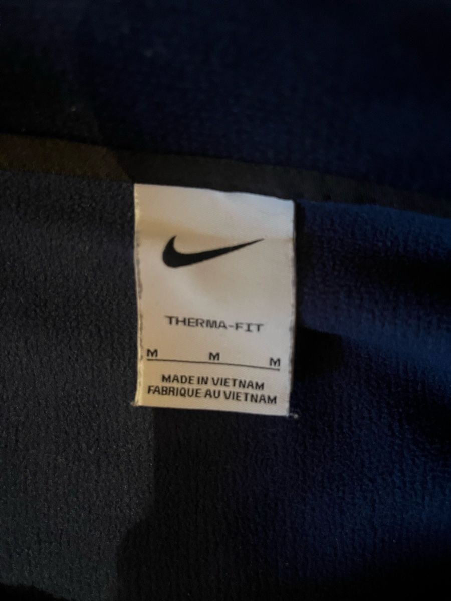 Maglioni & Felpe: Nike Therma-FIT Herren Pullover, Grösse M, Dunkelblau – Usato da Andelfingen venduto da Riggi_007 2
