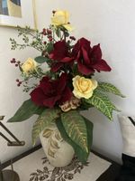 Blumenstrauss immerwährend, Rosen, Beeren, wie echt