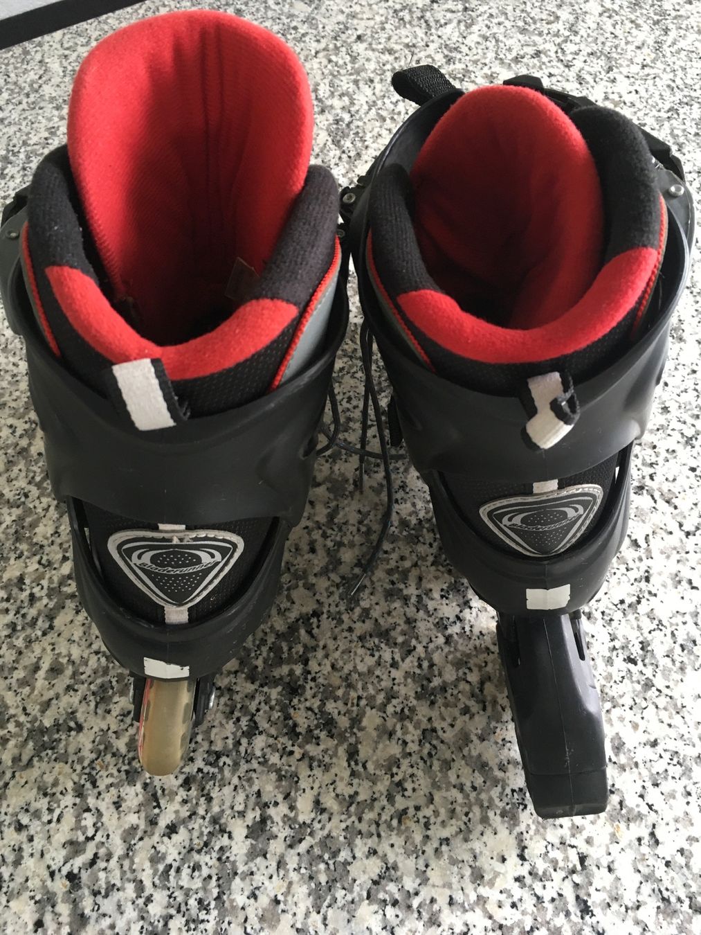 Pattini in linea & Pattini a rotelle: Inlineskates Bladerunner Advantage Pro schwarz gebraucht – Usato da Freienwil venduto da Hubi030 5