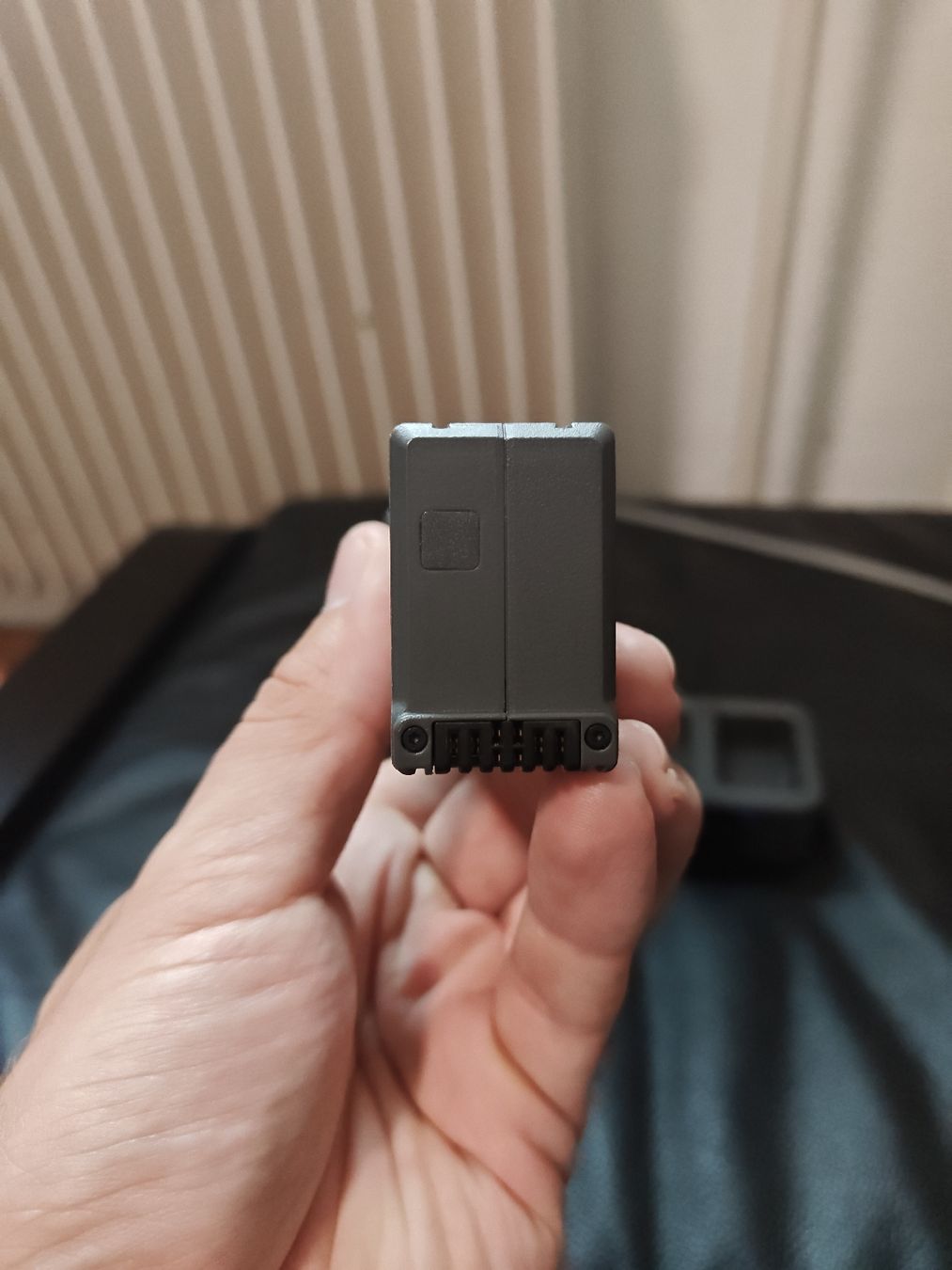 DJI Batterie, Caricabatterie & Alimentatori: DJI Avata 2 Akku 22 Zyklen – Usato da Münchenstein venduto da s3bas7ian 5
