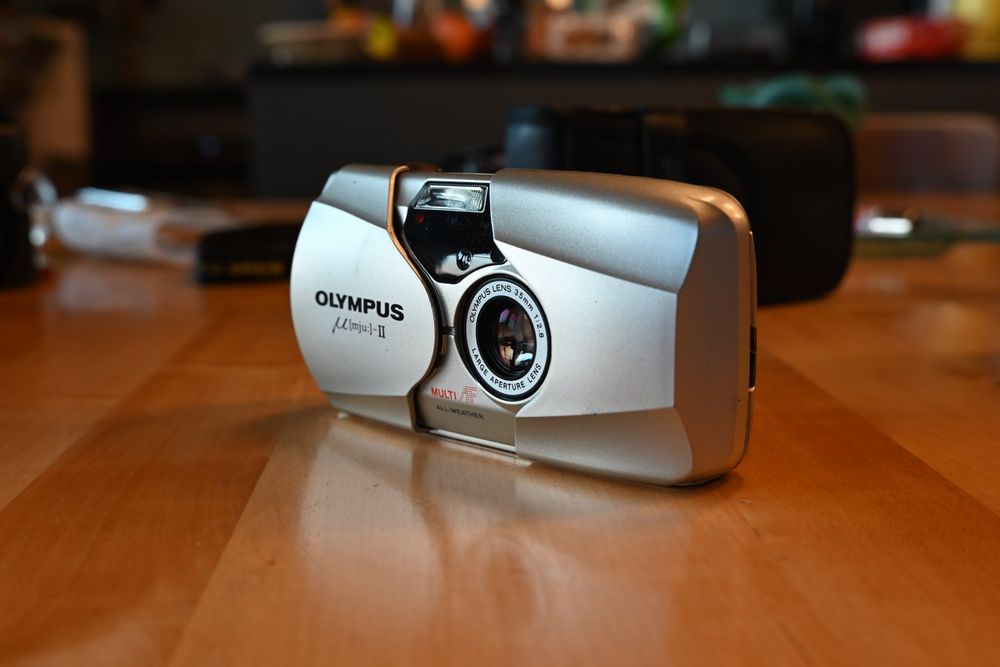 Olympus Mju 2 II 35/2.8 Premium Point and shoot filmgetestet Kaufen