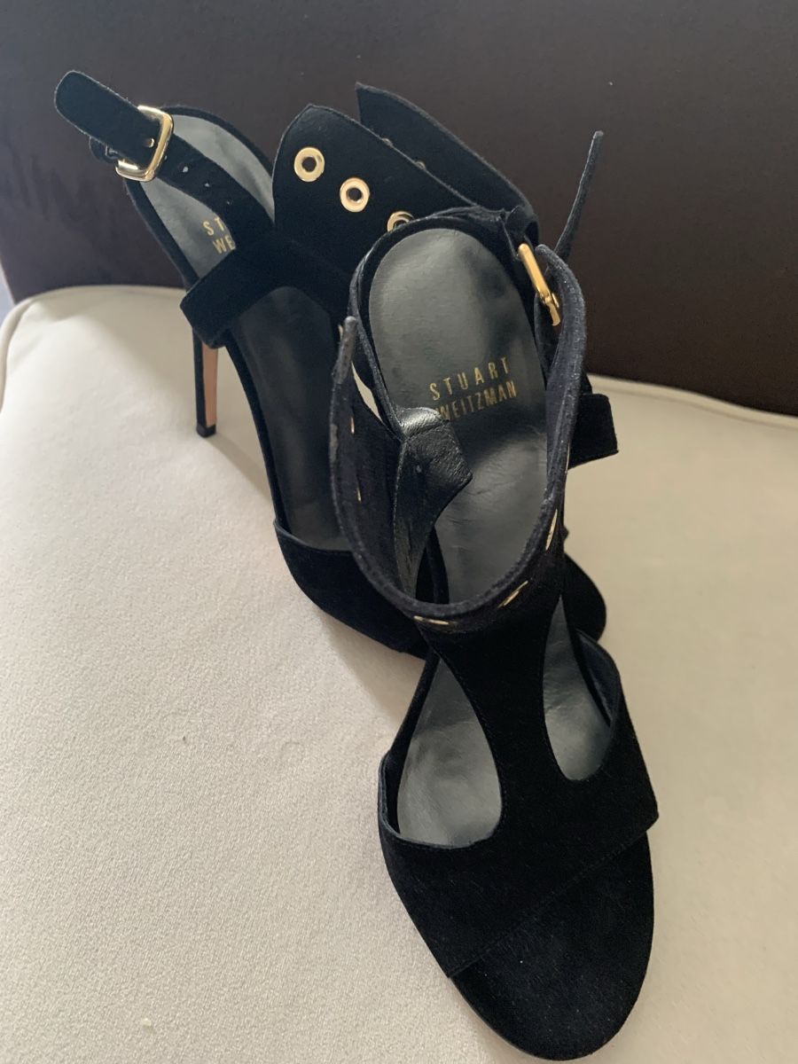 Stuart Weitzman Chaussures femmes: SOMMERHIT Stuart Weitzman Schuhe – D'occasion à Bergdietikon par zor_856j 2