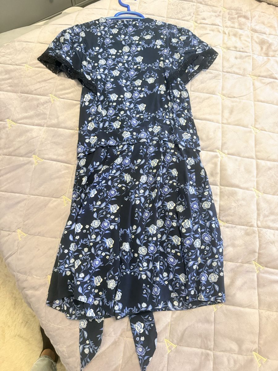 Sandro Tute: Flowery short jumpsuit by Sandro – Nuovo (secondo la descrizione) da Genève venduto da iri_f78b 2