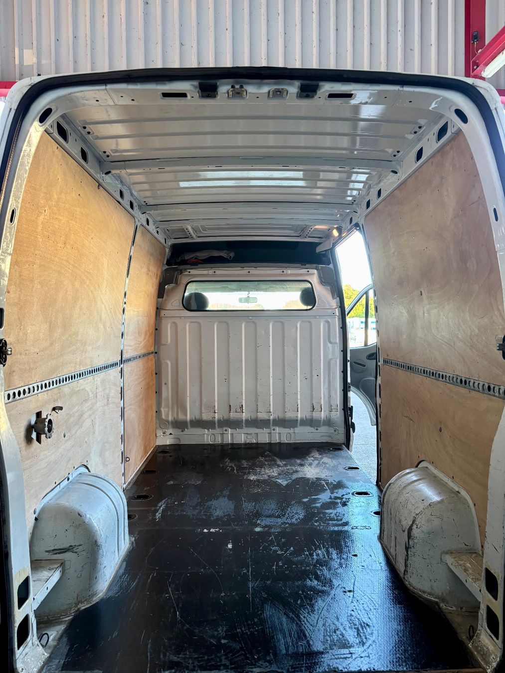 Veicoli commerciali: Renault Master wenig km 121tkm – Usato da Riedt b. Erlen venduto da Kiss_Kiss 3