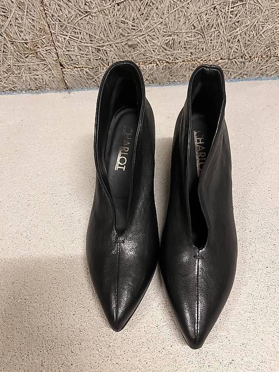 Damenschuhe: Lederschuhe – Gebraucht aus Würenlos von YaLu99