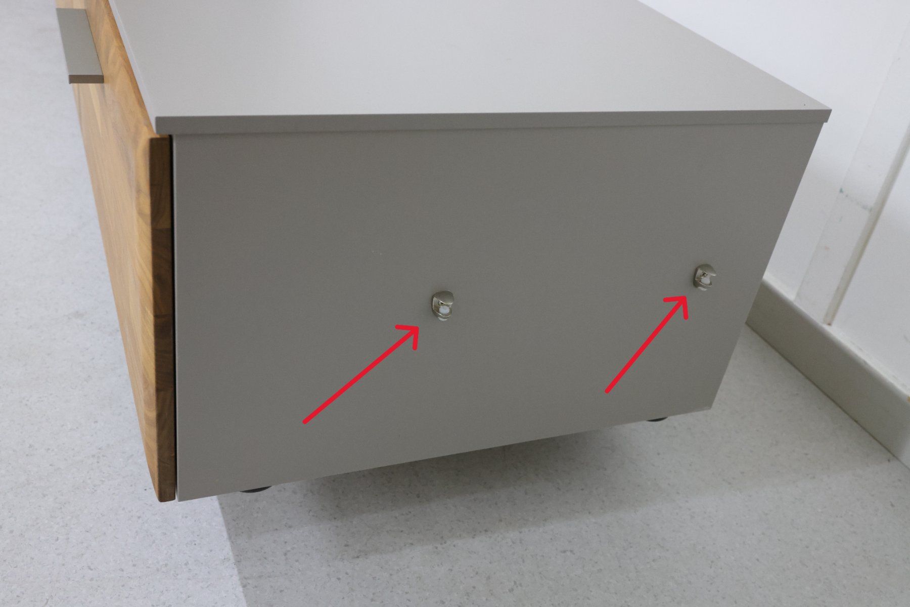Mobili TV: TV-Lowboard aus Holz – Usato da Volketswil venduto da brockipfannenstil 4