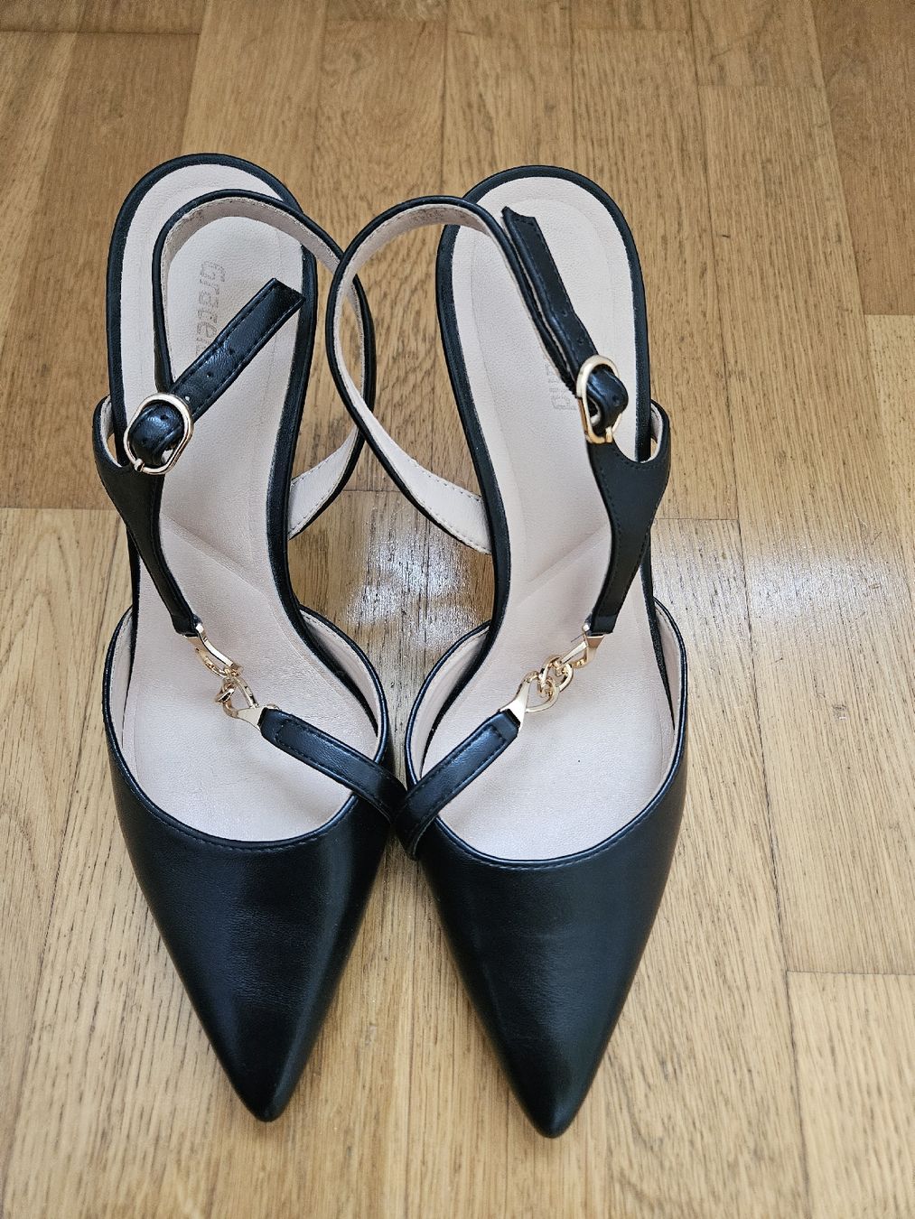 Graceland Scarpe da donna: Black High Heels Graceland Gr.40 – Usato da Honau venduto da jes_2pwp 1