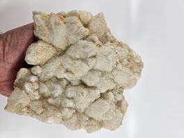 Artischokkenquarz-Stufe vom Nufenen, Kanton Tessin