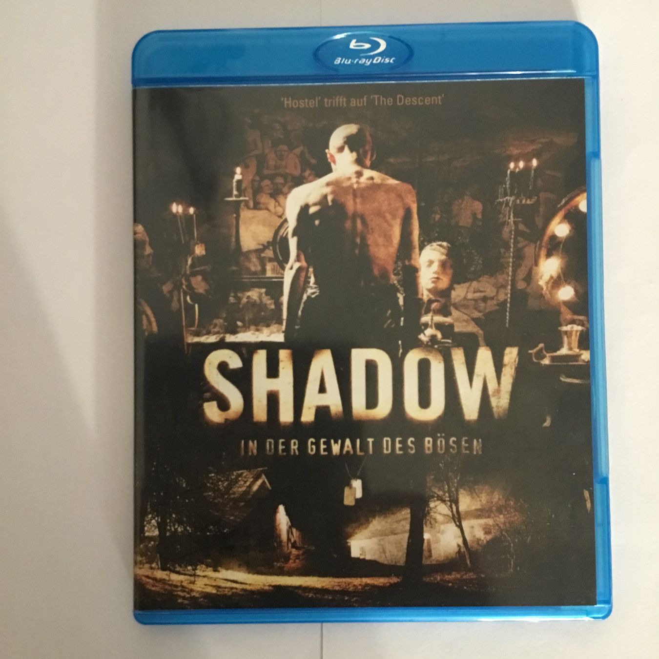 Tutti i DVDs: Shadow In der Gewalt des Bösen Blu Ray – Nuovo (secondo la descrizione) da Blauen venduto da sternchen66