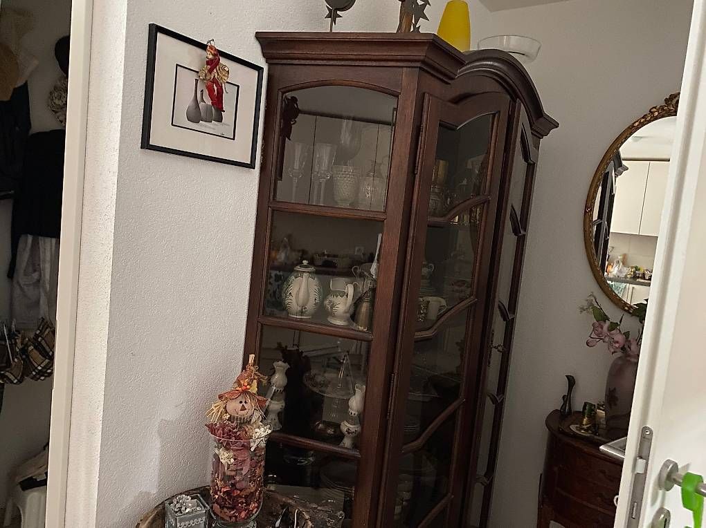 Vitrinen: Vitrine – Gebraucht aus Meyrin von docmac 2