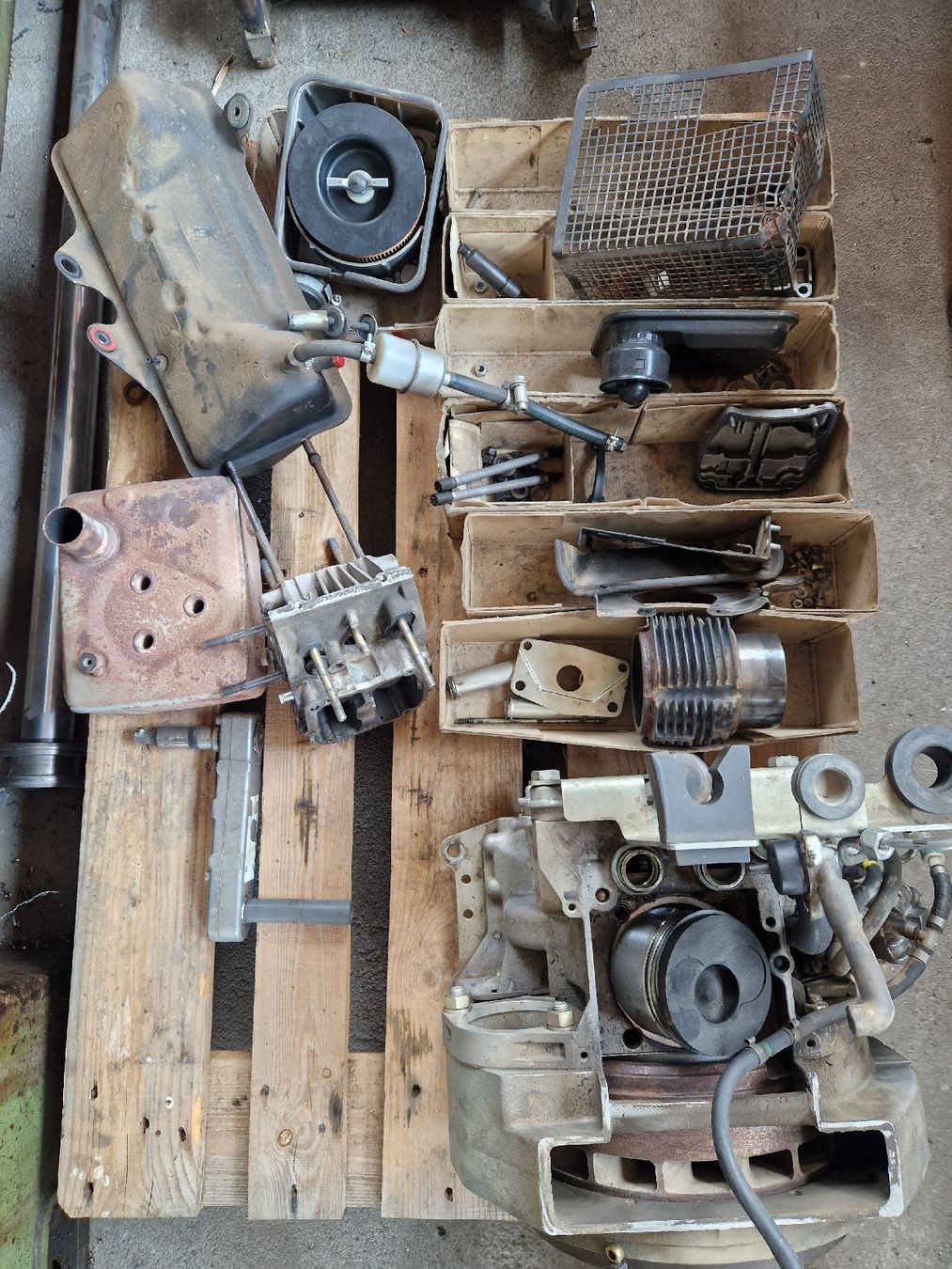 Hatz Motoren: Hatz Motor 1D42S Diesel Motor – Defekt aus Malters von allegro05