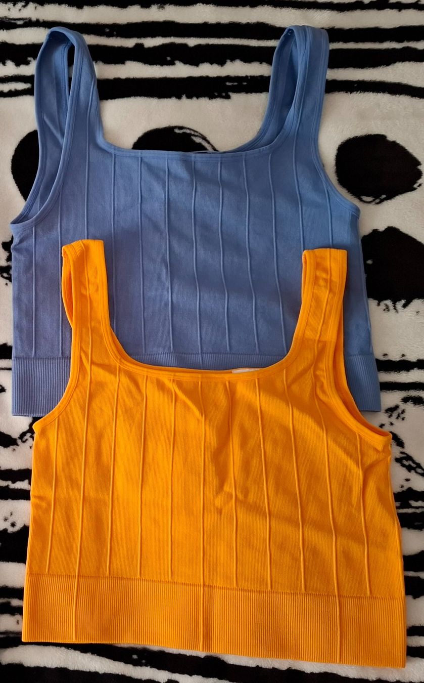 H&M Top: 2x Einfache Sport Top`s gr.S – Nuovo (secondo la descrizione) da Oberurnen venduto da rotty80