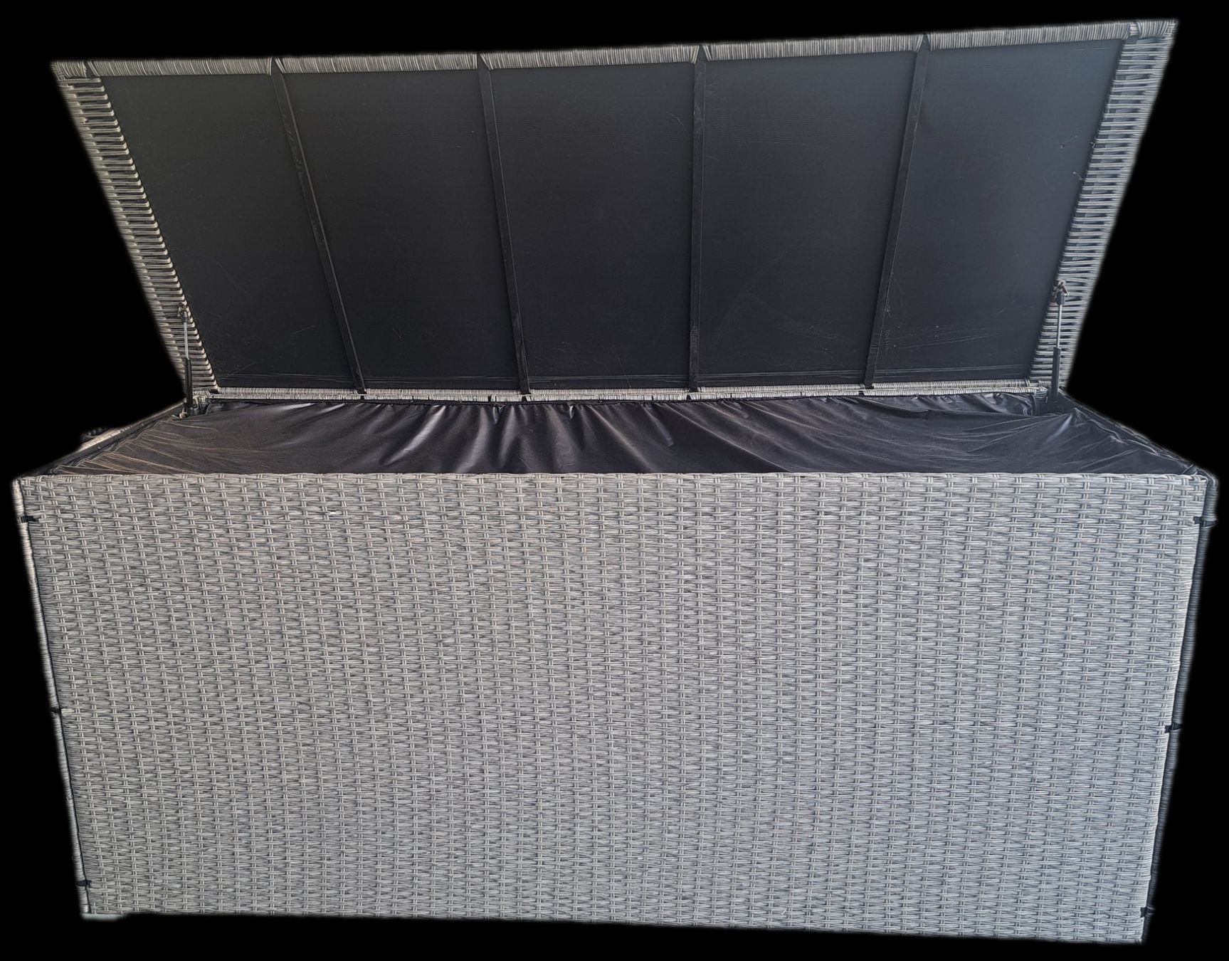 Auflagenboxen: Rattan Kissenbox grau – Gebraucht aus Kaltbrunn von Civi3 1