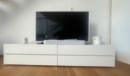 TV-Lowboard weiss mit Schubladen guter Zustand