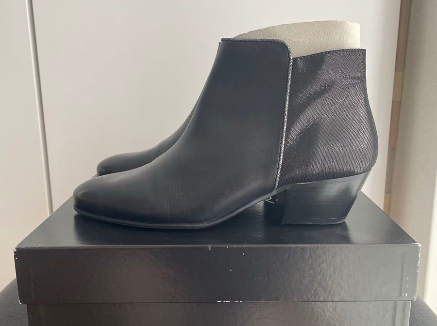 Scarpe da donna: Giorgia Rose, Bottines – Nuovo e nell'imballaggio originale da Lausanne venduto da VanZigue