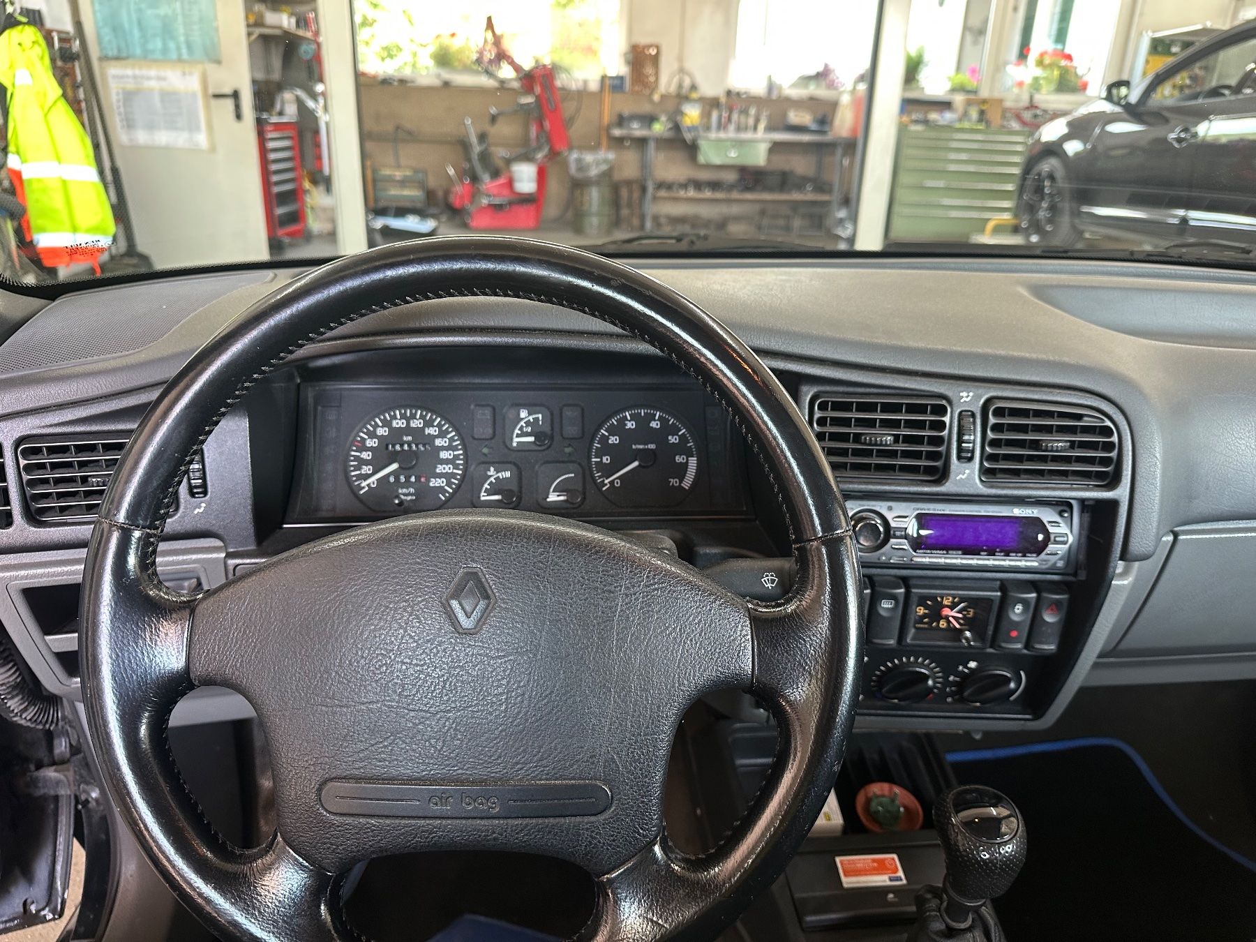 Renault Automobili: Renault R19 Cabrio – Usato da Bözen venduto da waechter4 6
