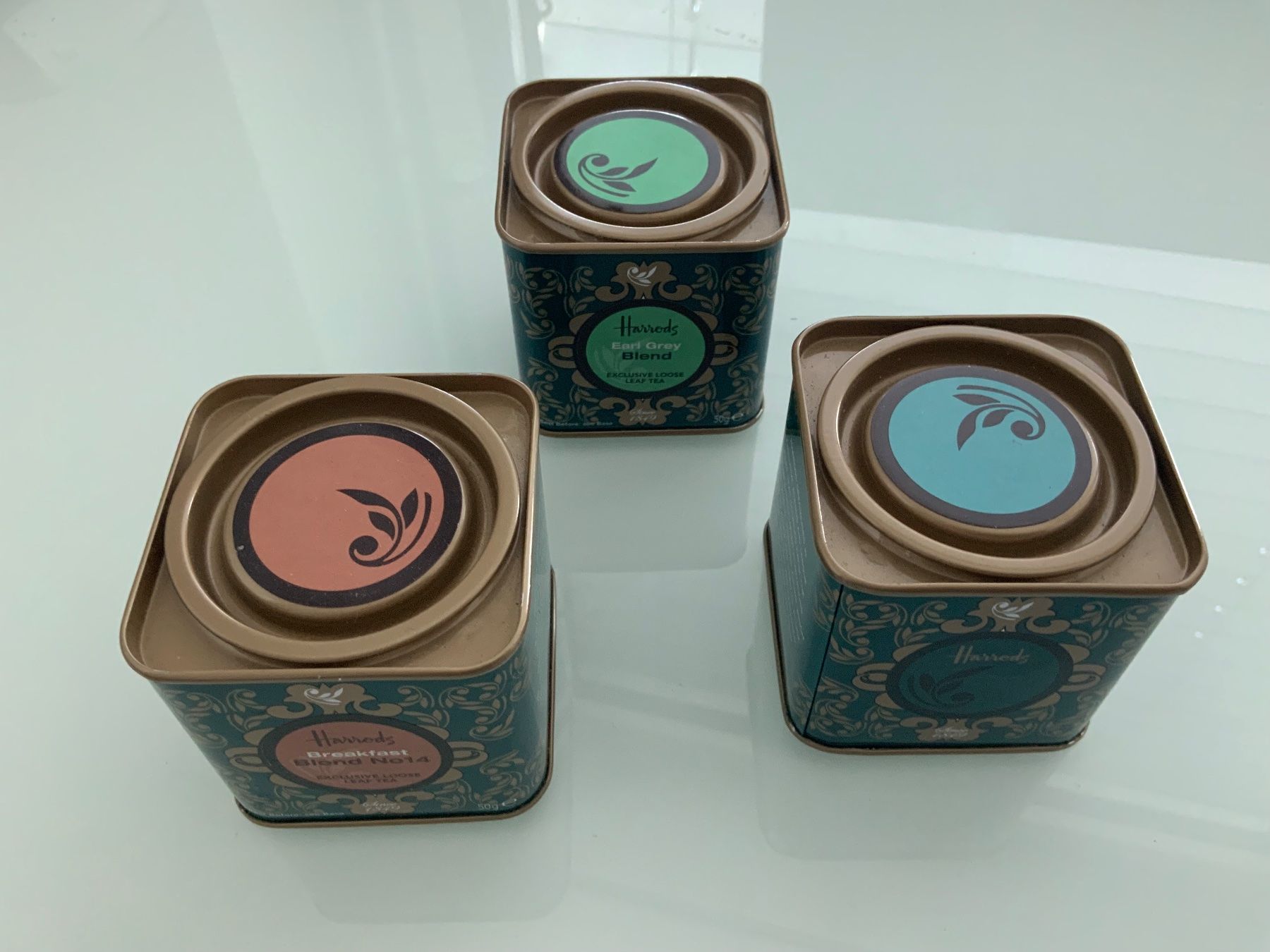 Westwing Tutte le decorazioni: Harrods Blechdosen Teebüchsen Set – Nuovo (secondo la descrizione) da Zürich venduto da Matz2001 2