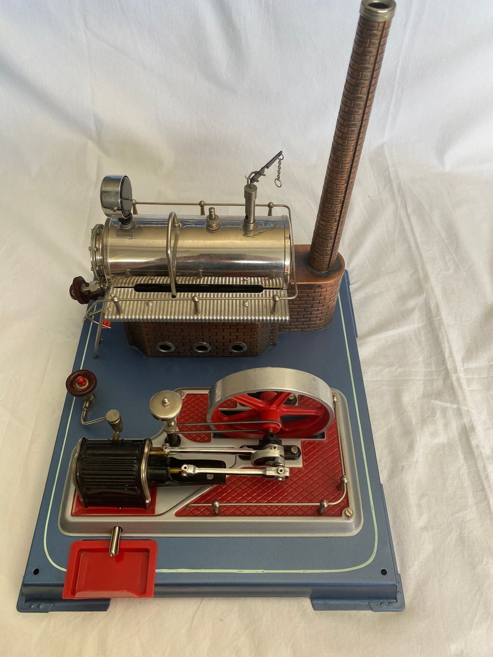 Wilesco Kit di modellismo & Modellini statici: Wilesco D20 Dampfmaschine mit Originalverpackung – Usato da Steinhausen venduto da Kruizer 2
