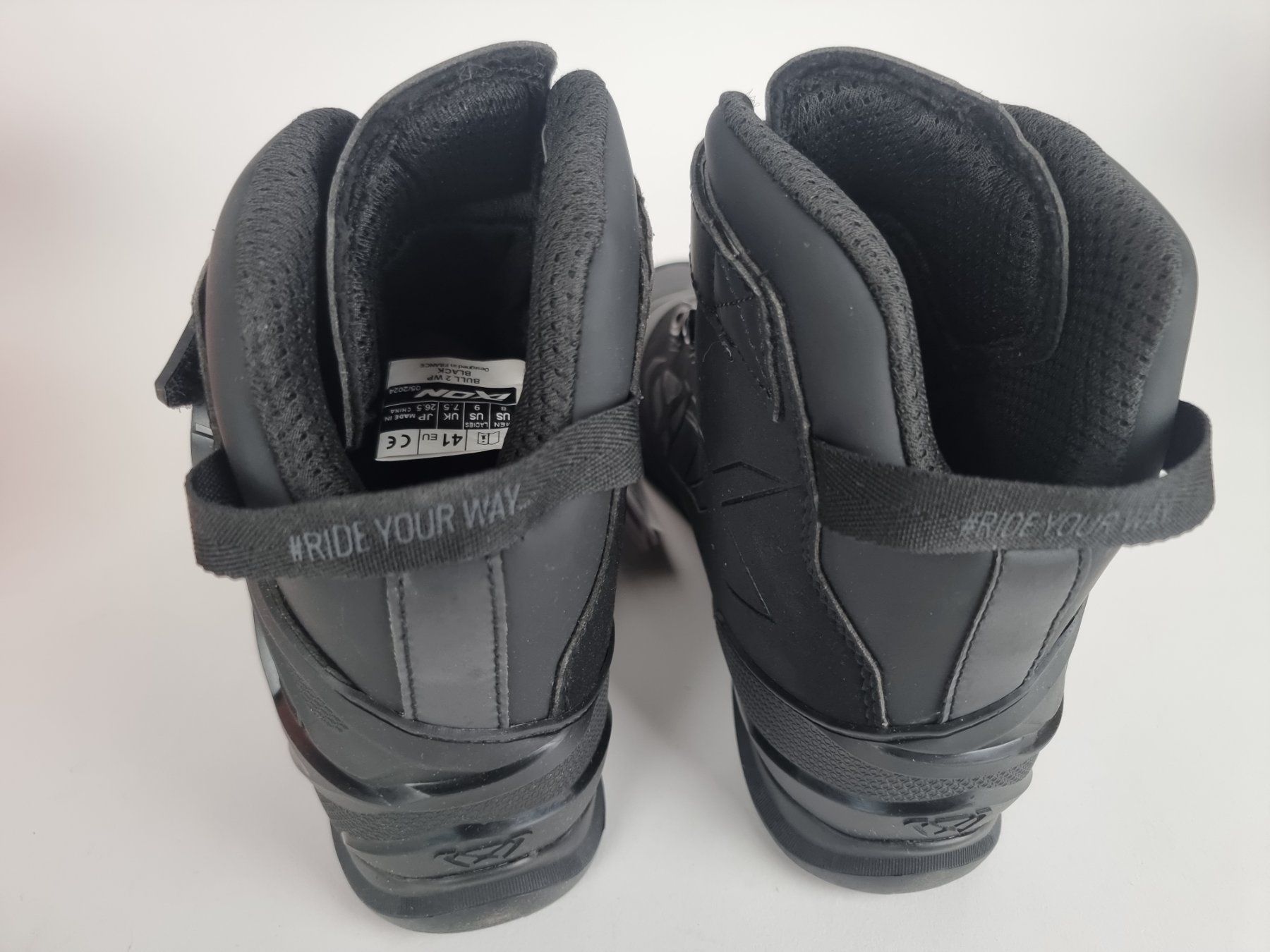 Scarpe da uomo: ixon Motorrad-Schuhe in Grösse 41 – Usato da Urtenen-Schönbühl venduto da Restwert_Schoenbuehl 3