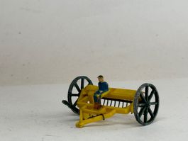 GB5- Siku ? Heu Rechen mit Fahrer V 242