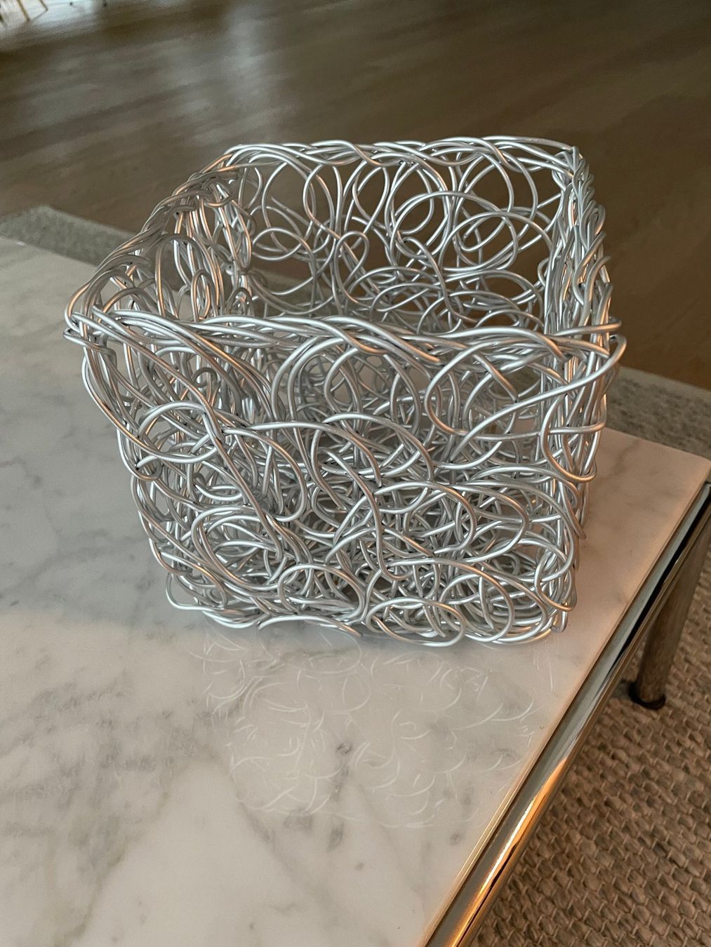 Alessi Vasi per fiori: Alessi Nuvem Übertopf – Nuovo (secondo la descrizione) da Luzern venduto da marco.morozzi