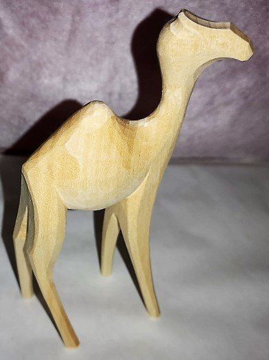 Figuren: Hess Krippe 2004 Kamel jung (21) – Neu (gemäss Beschreibung) aus Lutzenberg von Truhe 1