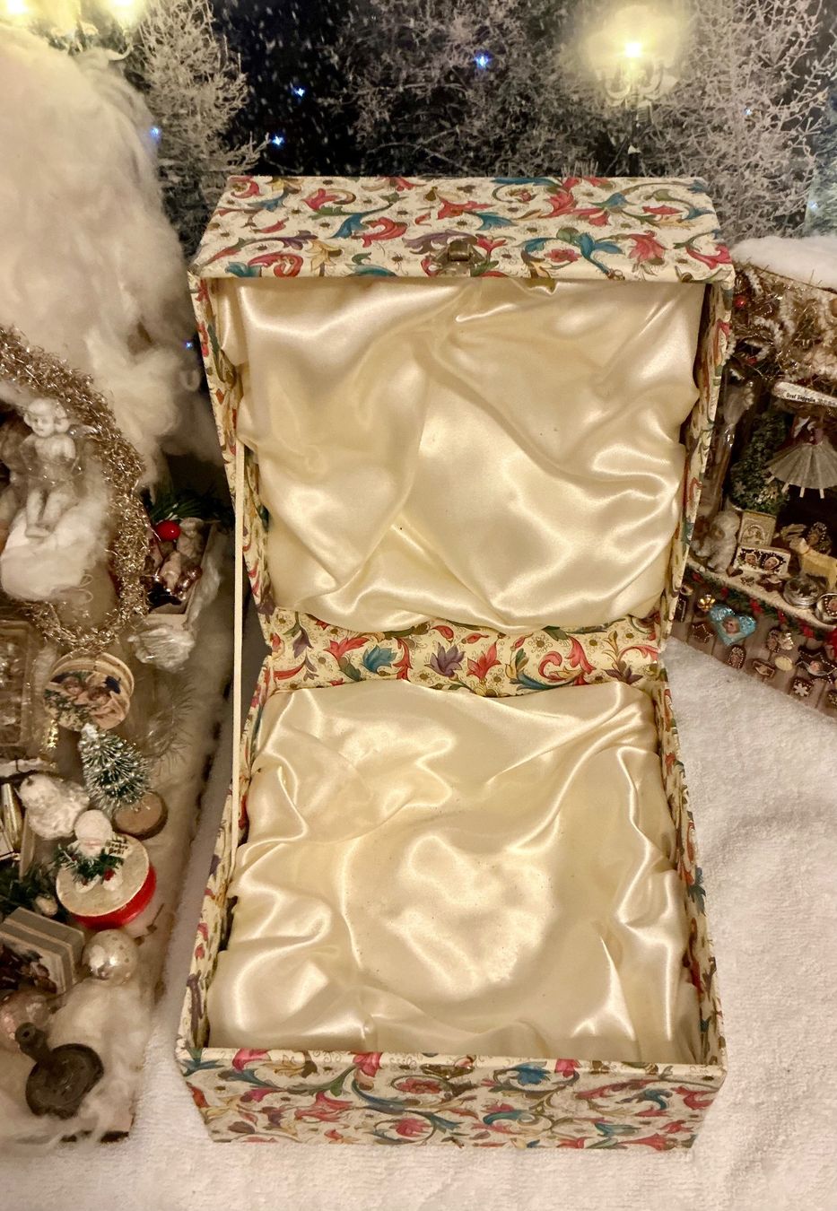 Tutte le decorazioni: ÄLTERER NIKOLAUS – Usato da Zell LU venduto da Silvermemory 3