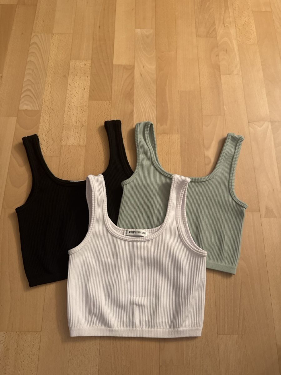 Tops: Tops  – Gebraucht aus Uzwil von ale_27xy