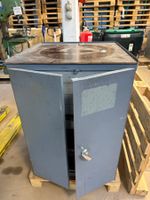 Werkzeugschrank 74x100x74 cm