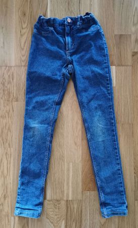 H&M Jeans /leggins für Mädchen, Grösse 134, gefüttert.