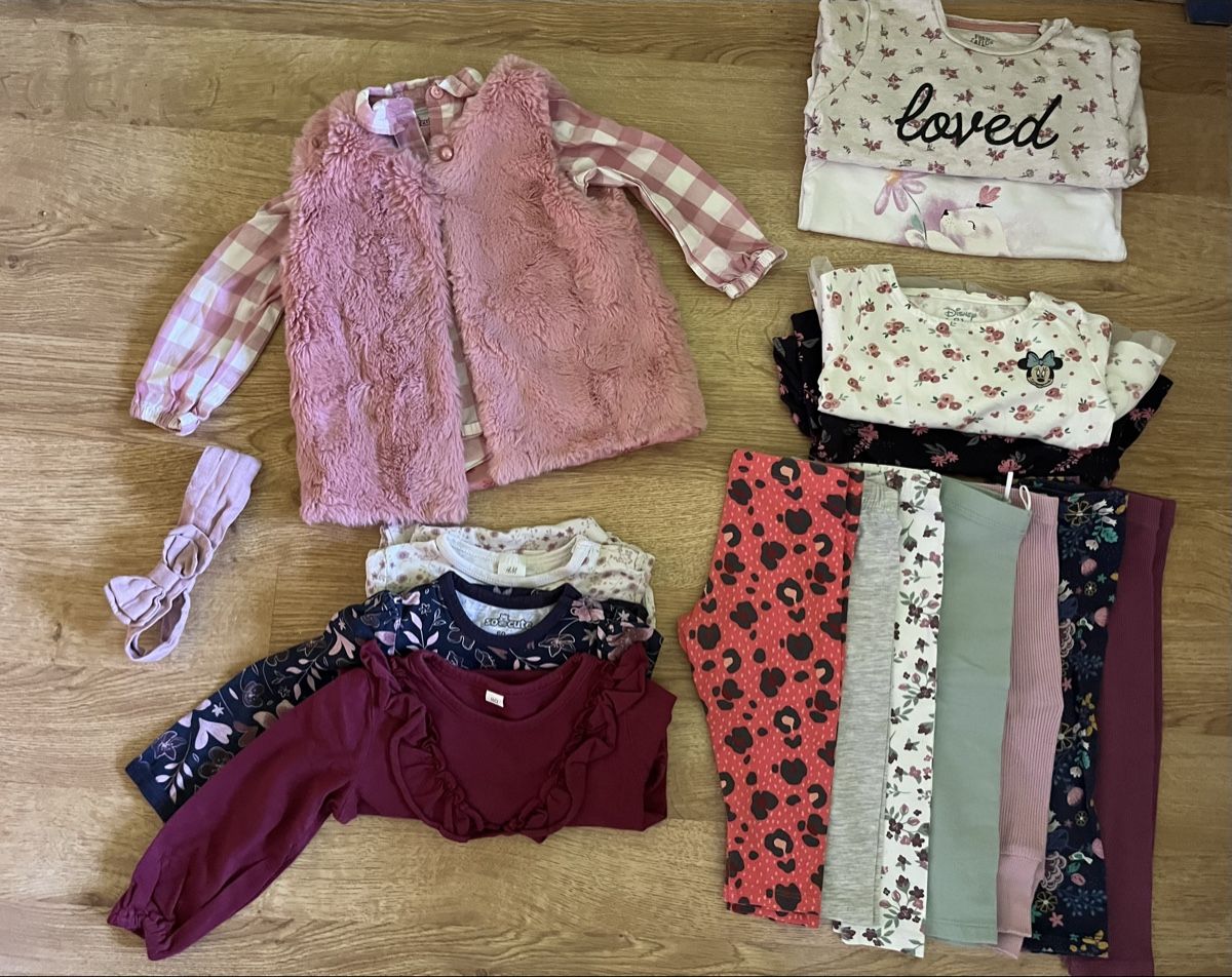 C&A Lotti & Set di vestiti: Kleiderpaket Gr. 80 – Usato da Adelboden venduto da Jestil20