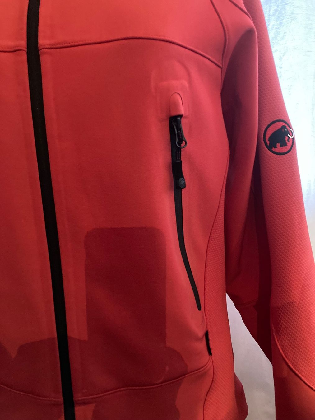 Mammut Giacche: Mammut Jacke S in rot – Usato da Bern venduto da umase39 2