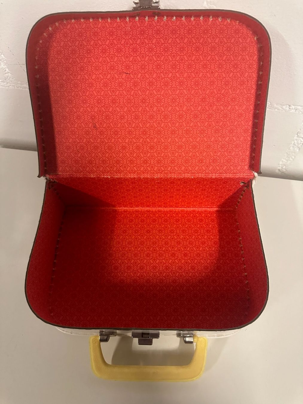 Reisekoffer: Kleiner Koffer (25x17cm) – Gebraucht aus Urdorf von ARJN 4