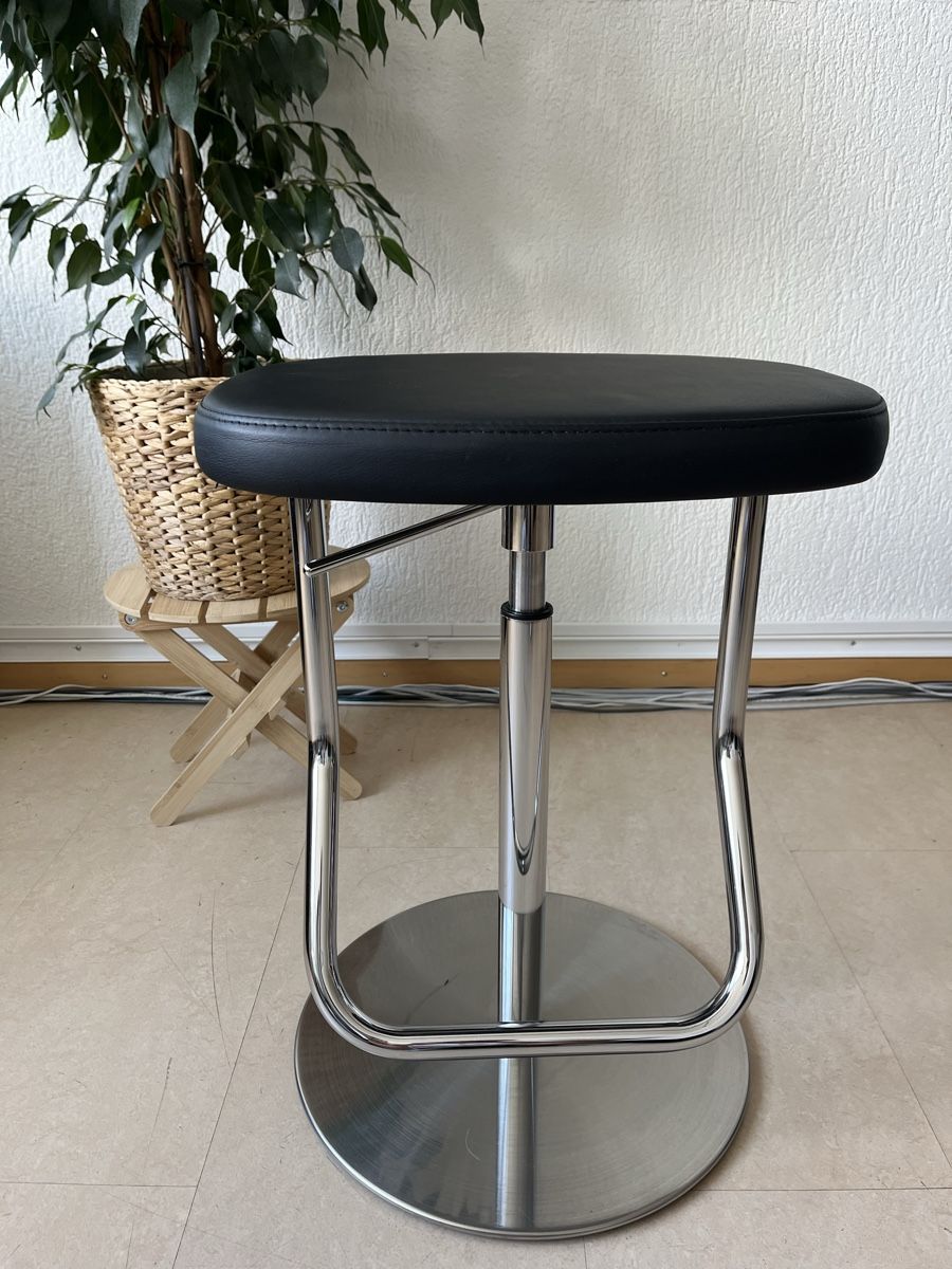Hocker: Thonet Barhocker (S 123 PH) – Gebraucht aus Bern von massioso 1