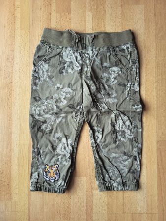 H&M Sommerhose, Gr. 116, Khaki Blumenmuster