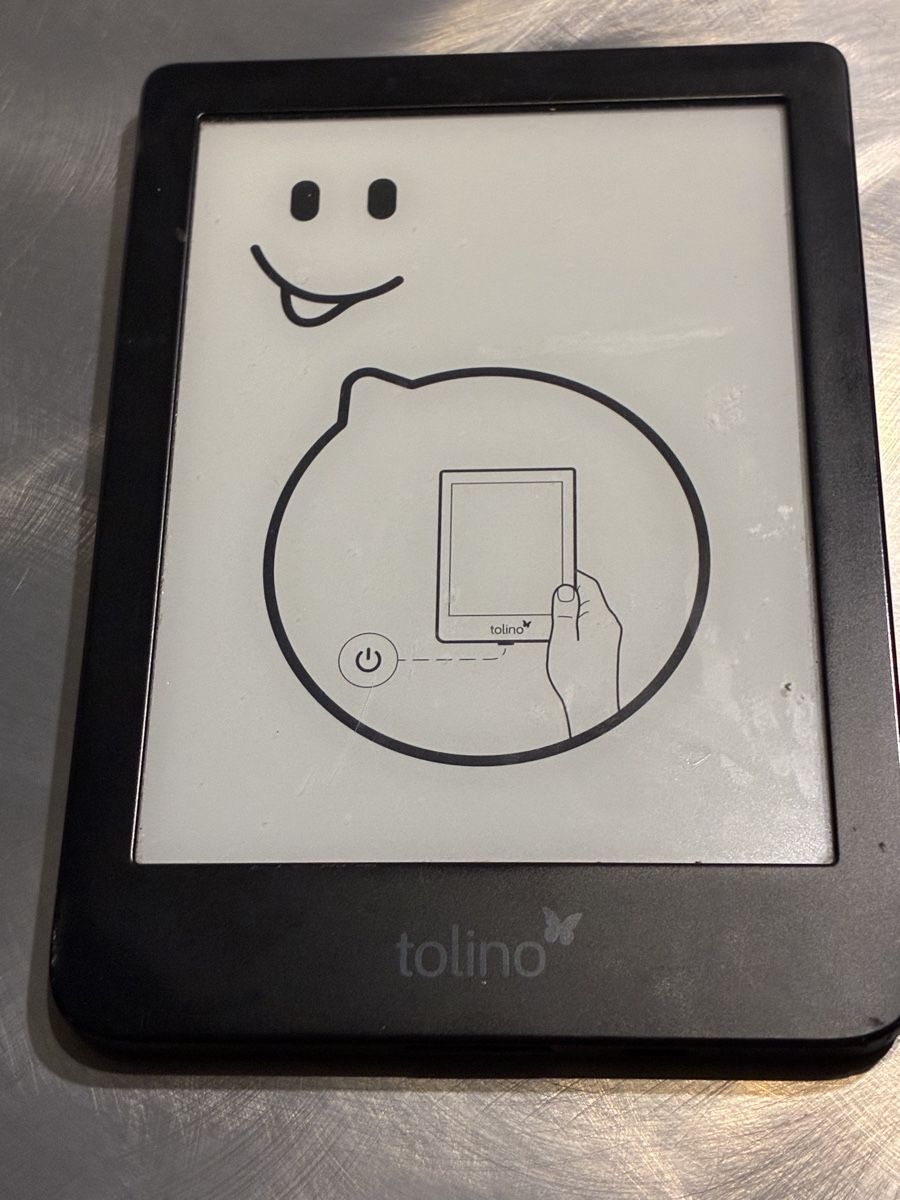 Tolino Tablet PC: Tolino E-Reader mit Snoopy Schutzhülle gebraucht – Gebraucht aus Niederglatt ZH von karinso