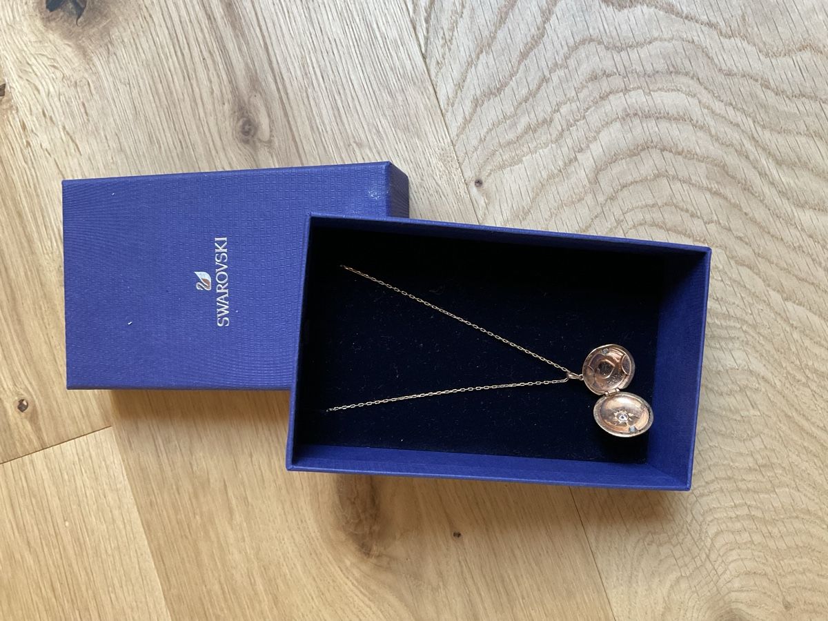 Swarovski Catenine: Swarovski Kette Locket blau Roségold – Usato da Wünnewil venduto da jani.ch 1