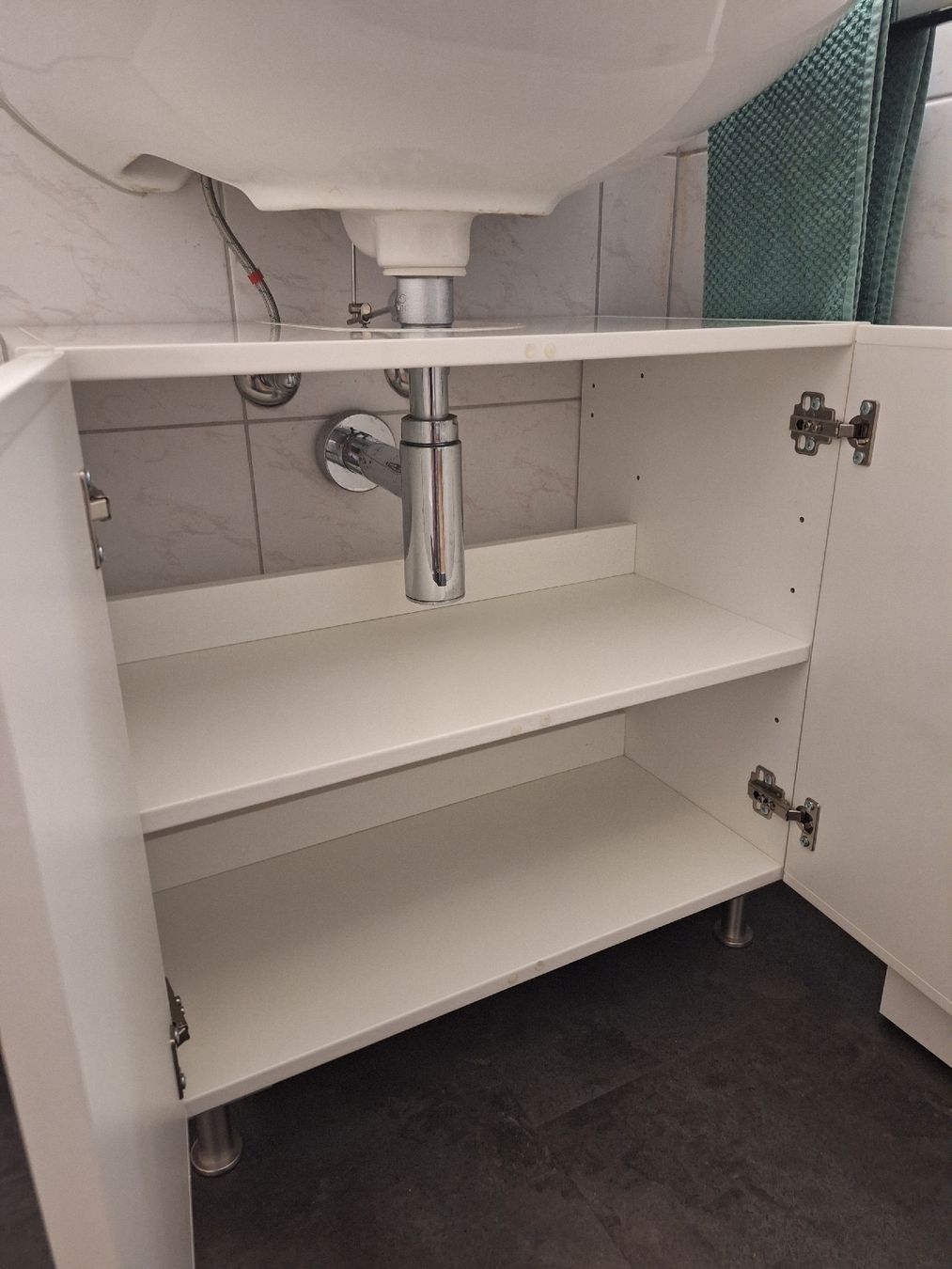 Ikea Installations & Meubles: Lavabo Unterschrank – D'occasion à Kriens par pat_5w8t 1