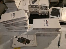 Smartphone Display Ersatzteile Sortiment diverse Modelle