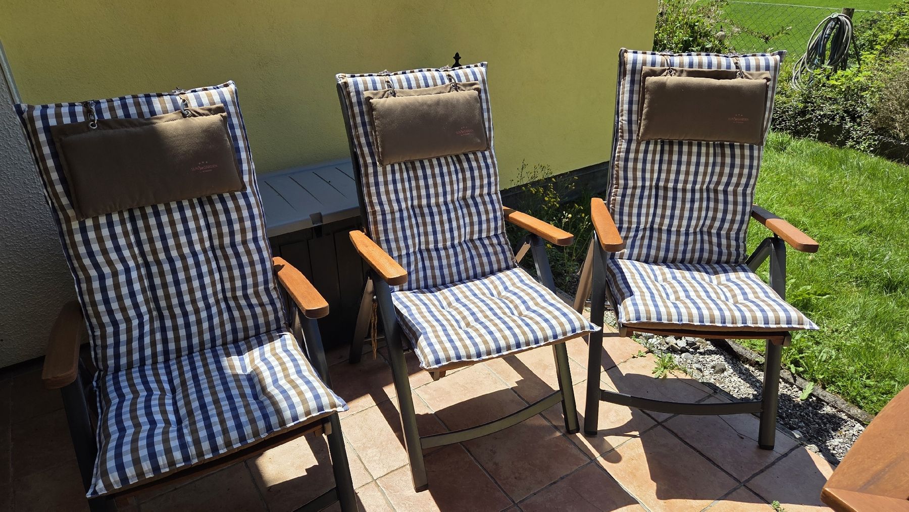 Tavoli: Gartentisch zu verkaufen – Usato da Menzingen venduto da Kugel4 1