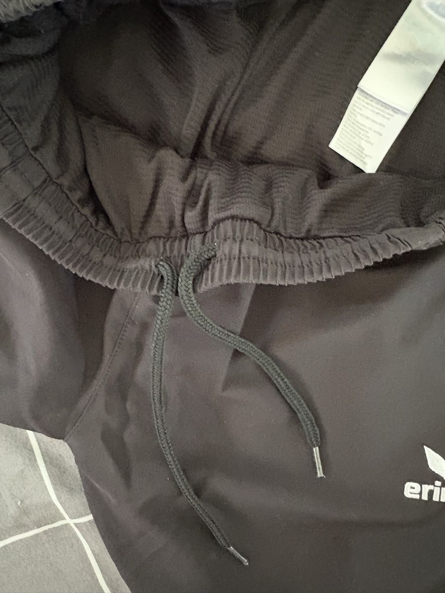Erima Pantalons: Erima Trainerhosen – Neuf (Voir description) à Schüpfen par ani_gj8r 2