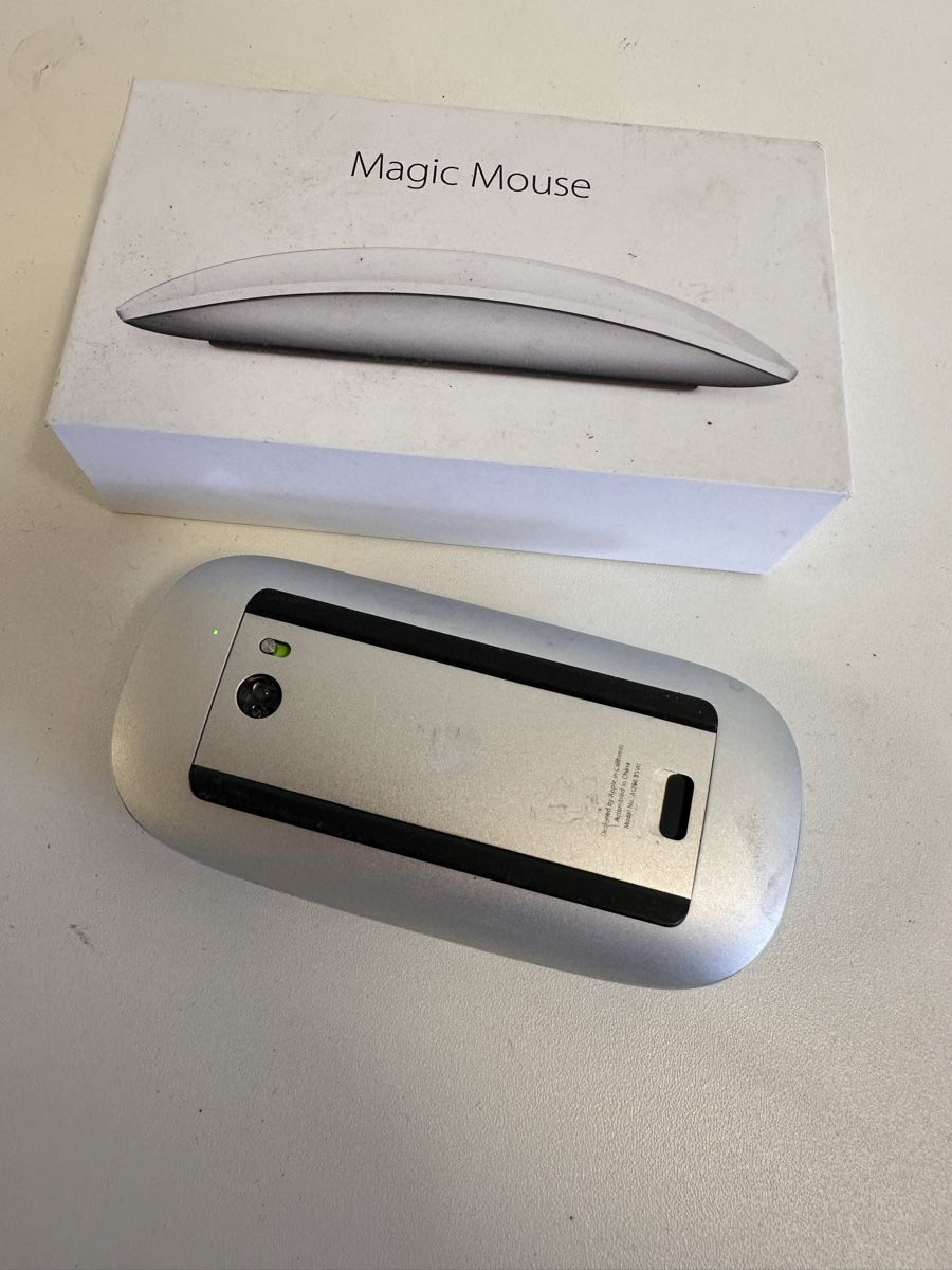 Apple Mouse: Apple Magic Mouse Bluetooth Maus – Usato da Oberurnen venduto da jasmin2fel 1