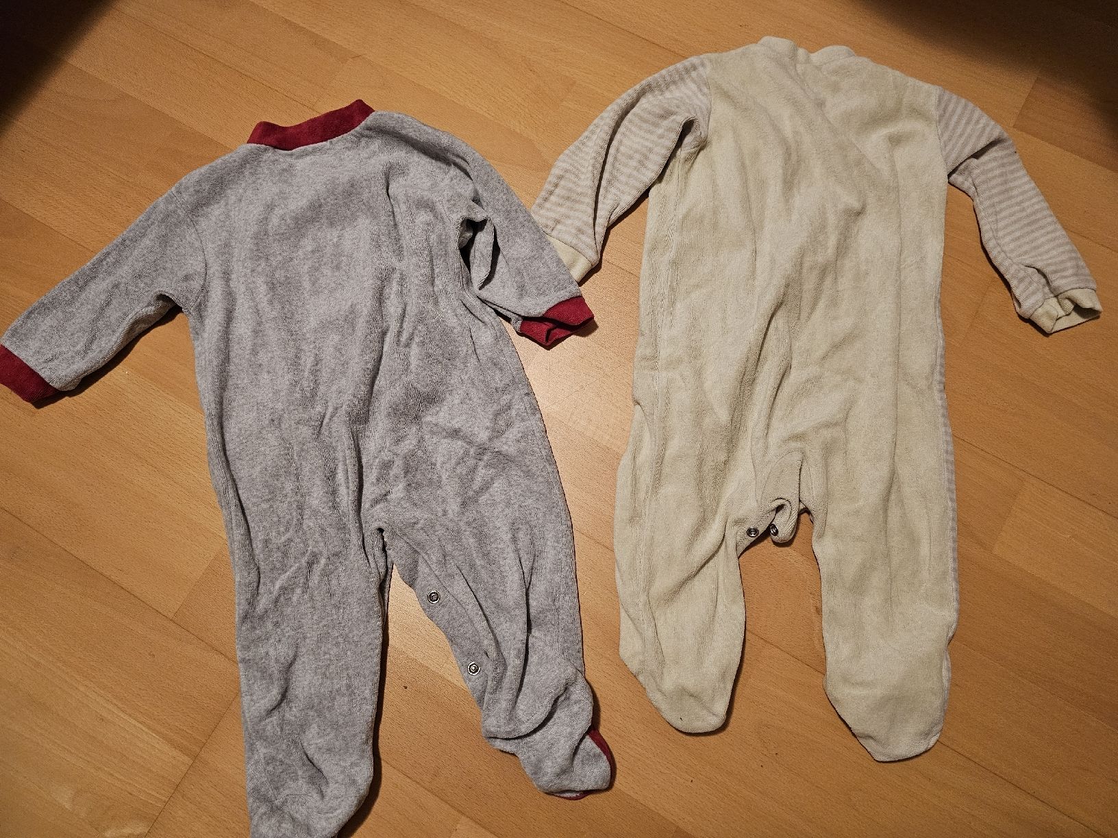 Pyjamas & Ähnliches: 2 kuschelige Pijamas 74 – Gebraucht aus Winterthur von la_lunae 1