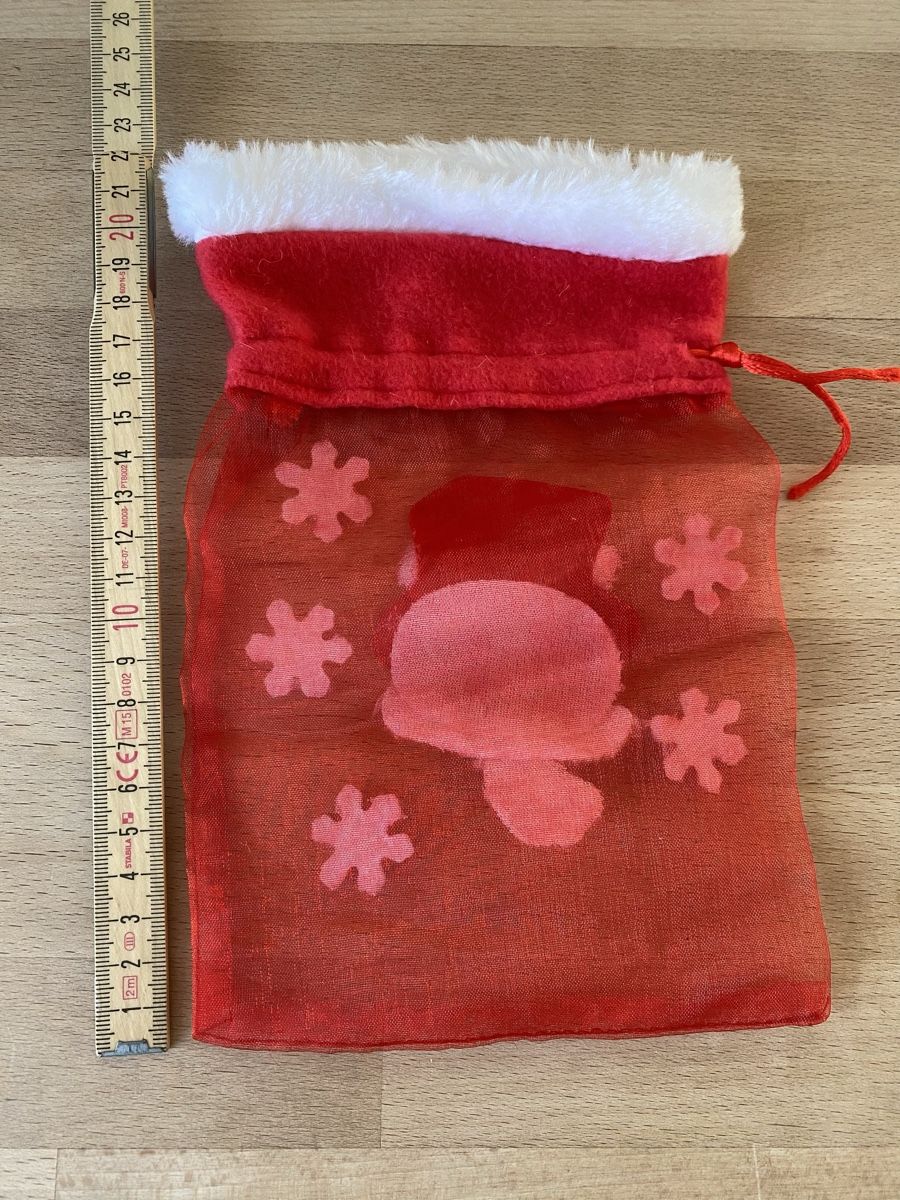Tutte le decorazioni: Geschenkssäckli Schneemann rot – Usato da Flawil venduto da Vera44 1
