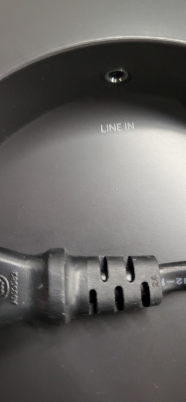 Loewe Casse acustiche: Loewe Klang sub 5 – Usato da Villmergen venduto da Bandito04 2