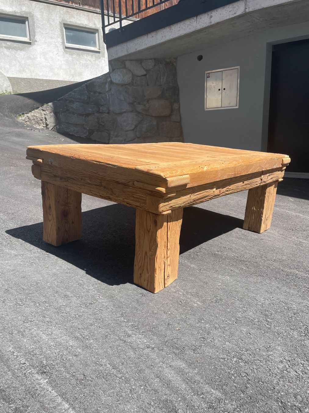 Tavoli: Salontisch holz – Usato da Seon venduto da fritz020